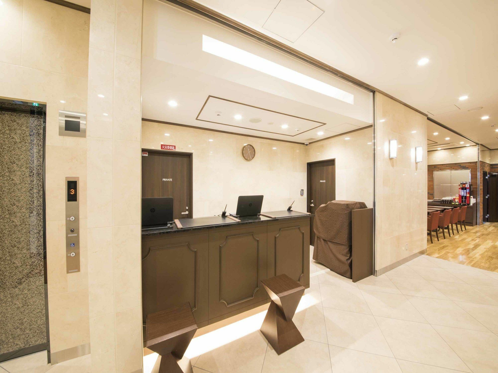 Hotel Wbf Shinsaibashi Осака Экстерьер фото